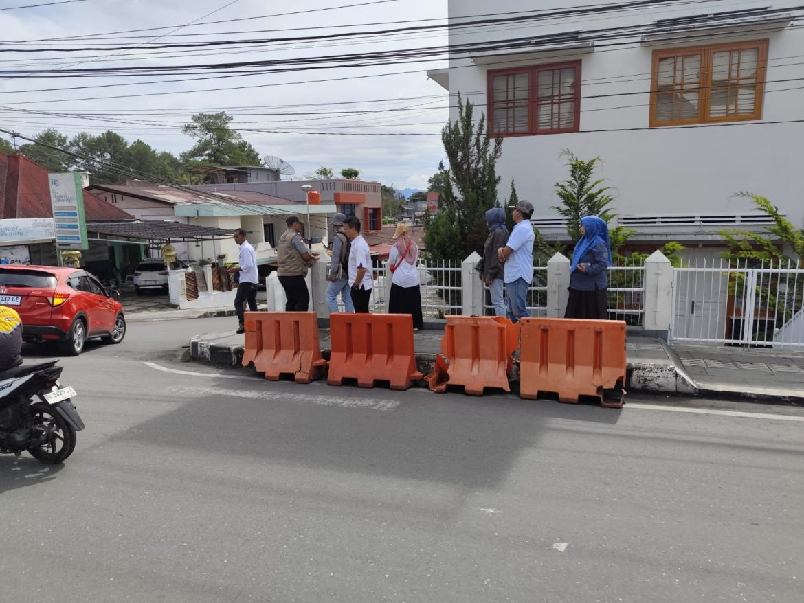 Verifikasi Lapangan Aset Jalan Milik Pemko oleh BPN Bukittinggi di Kelurahan Kayu Kubu