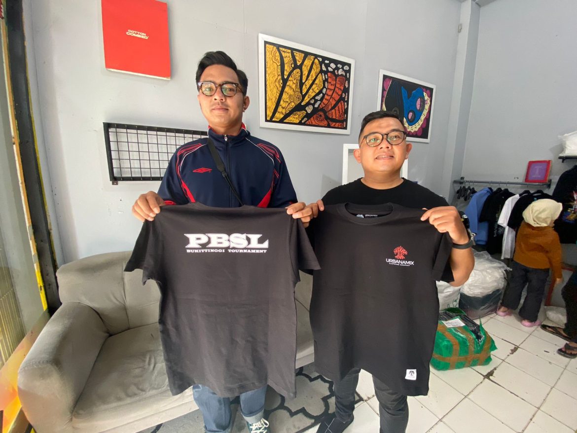 Turnamen Badminton Antar Netijen Mendapat Dukungan Penuh dari Urbanamix Clothing