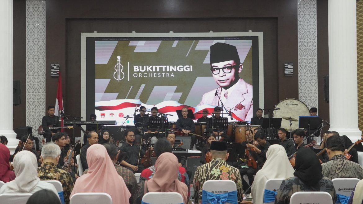 Bukittinggi Orchestra Bergema di Puncak Perayaan 123 Tahun Bung Hatta
