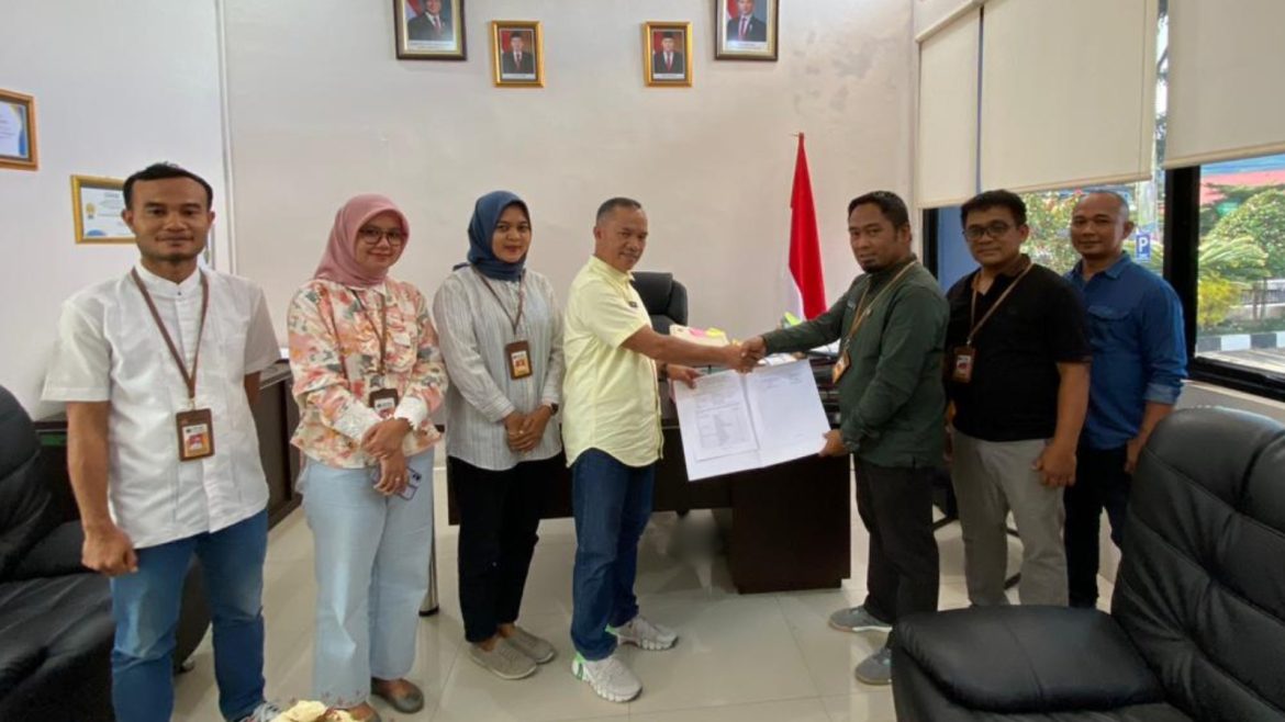 Panitia Ajudikasi PTSL T.A 2025 Tuntaskan Tugas melalui Serah Terima Kegiatan