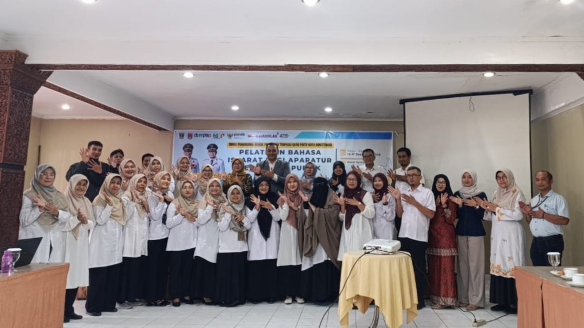 Manajer Loket Kantah Bukittinggi Ikuti Pelatihan Peningkatan Kompetensi Pelayanan Publik