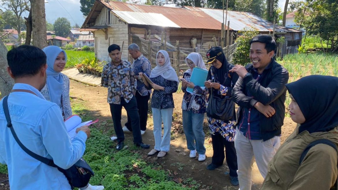 Pastikan Keakuratan Data Fisik, Pemeriksaan Tanah PTSL di Aur Kuning